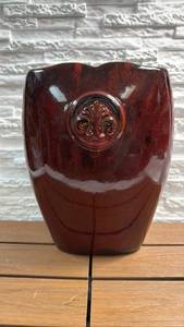 lot 280 image: Decorative Ceramic Vase with Relief Medallion (11 Inches Tall)
