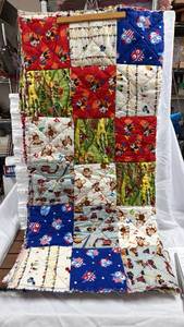 lot 338 image: Patchwork Quilt Childrens Bedding (Multicolor 32 Squares - 44x44)