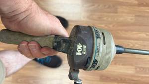 lot 346 image: Zebco Medium Action Rod & Zebco 404 Reel Combo