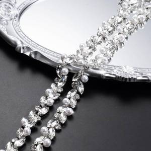 lot 85 image: Novani Pearls Silver Rhinestones Trim Chain 3 Yards��T214,3Y�� - Retail $28