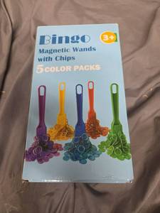 lot 235 image: Bingo Magnetic Wands with Chips 5 Color Packs - Retail $0
