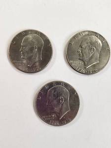 lot 124 image: Lot of 3 1976 Eisenhower Bicentennial Dollars 1776-1976 Coins