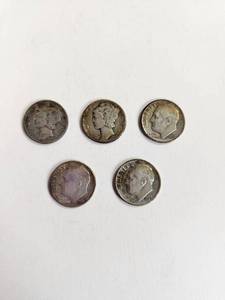 lot 133 image: Lot of 5 Vintage U.S. 90% Silver Dimes&nbsp