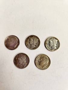 lot 141 image: Lot of 5 Vintage U.S. 90% Silver Dimes&nbsp