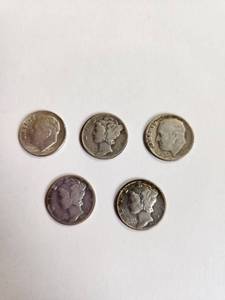 lot 144 image: Lot of 5 Vintage U.S. 90% Silver Dimes&nbsp