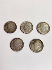 lot 160 image: Lot of 5 Vintage U.S. 90% Silver Dimes&nbsp