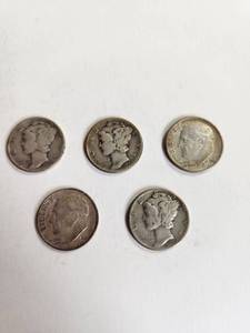 lot 174 image: Lot of 5 Vintage U.S. 90% Silver Dimes&nbsp