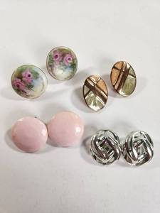 lot 215 image: Lot of 4 Assorted Vintage Clip Earrings Painted Porcelain Pink Stone Metal