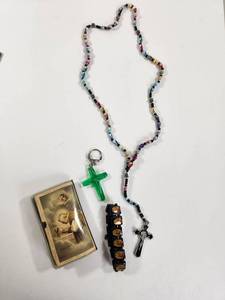 lot 236 image: Religious Lot Beaded Necklace Crucifix 1964 First Communion Book