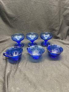 lot 256 image: Cobalt Blue Glass Stemware and Teacup Set, 6-Piece Lot