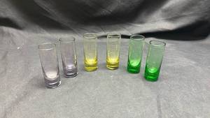 lot 276 image: Colored Glass Shot Glasses Set of 6 Clear Yellow Green