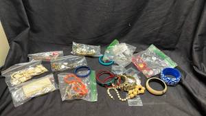 lot 303 image: Jewelry Lot Bracelets Beads Bangles Mixed Materials Assorted