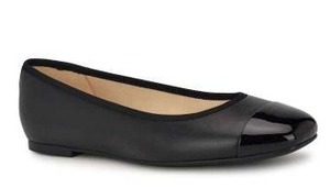 lot 18775 image: Nine West Teland Womens Captoe Ballet Flat, 7M