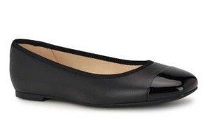 lot 18865 image: Nine West Teland Womens Captoe Ballet Flat, 7M