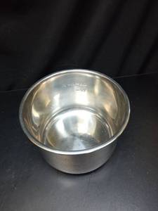 lot 1039 image: PC MAX 2 13 Stainless Steel Measuring Bowl - Retail $19