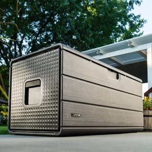 lot 202 image: $250 Lifetime 170-Gallon Resin Outdoor Storage Deck Box Missing Hardware