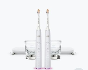 lot 220 image: $274 PHILIPS Battery Powered Sonicare Diamond Clean Rechargeable Toothbrush for Complete Oral Care 2-Pack Handles White and White