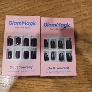 lot 2219 image: Lot of 2, GLAMMAGIC Press on Nails set Manicure Kits for Women Black and Blackberry Purple