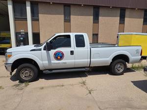 lot 2204 image: 2016 Ford F-250 Super Duty 4WD  6.2L V8  162K Miles  Runs  Title