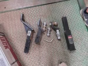 lot 7036 image: Trailer Hitch Ball Mounts & Couplers - Multiple Sizes