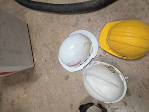 lot 7054 image: Milwaukee Hard Hat White w Accessories
