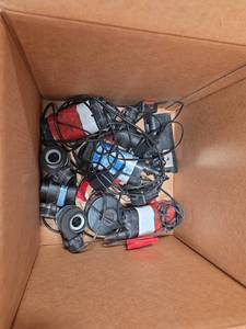 lot 7066 image: Lot of Motors and Batteries