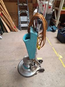 lot 7106 image: ServiceMaster Floor Burnisher w Cord Reel
