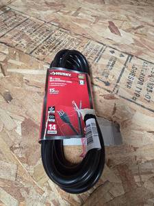 lot 7115 image: Husky 9 ft Tool Replacement Cord 14 Gauge 15 Amps