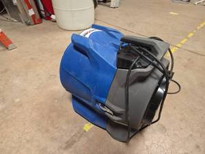 lot 7125 image: Syclone HEPA Air Scrubber Sentry X4