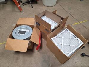 lot 7145 image: Lot of HVAC Air Filters - Various Sizes 16x16x1 & 12x14x1