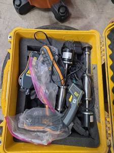 lot 7172 image: Dual-Lens Inspection Camera System w Monitor & Accessories