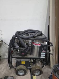 lot 7175 image: Shark Pressure Washer w Honda GX Engine & Hose