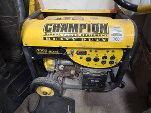 lot 7196 image: Champion 41311 Heavy Duty Portable Generator 7000W