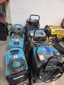 lot 7198 image: Lot of Blue Dehumidifier Units & Portable Air Movers