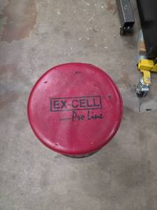 lot 7235 image: Ex-Cell Pro Line Circular Step Can