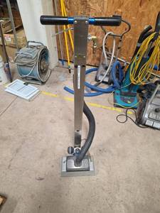 lot 7248 image: Zipper Dual Brush Head Floor Cleaning Machine