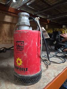 lot 7293 image: MQ Submersible Pump ST-2037 23 HP 115V