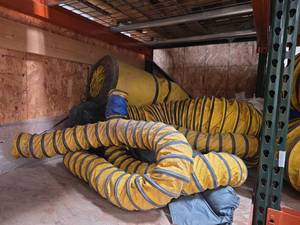 lot 7296 image: Flexible Air Duct Hose with Clamps - Yellow