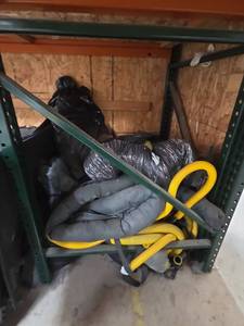 lot 7299 image: Heavy Duty Ratchet Straps w Padded Covers
