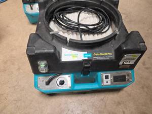 lot 7305 image: Guardian R Pro 500 CFM HEPA Air Scrubber