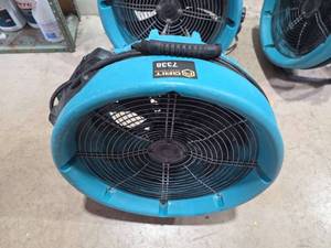 lot 7338 image: ServiceMaster Stealth AV3000 Air Mover Blower
