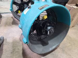 lot 7347 image: Drieaz 1.24T Axial Fan Blower