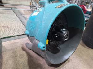 lot 7348 image: Dri-Eaz Jet CXV TurboDryer Air Mover (F367)