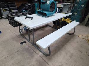 lot 7364 image: Picnic Table w White Top & Metal Frame