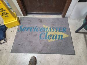 lot 7405 image: ServiceMaster Clean Entry Mat