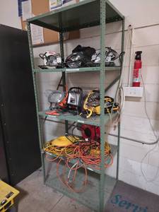 lot 7420 image: Work Light, Extension Cords & Tool Storage Lot