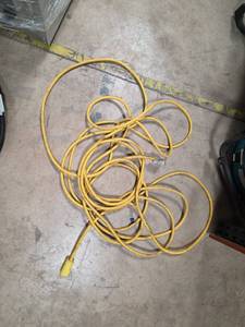 lot 7421 image: Yellow Extension Cord