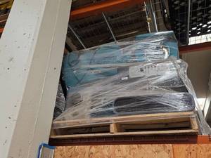 lot 7431 image: Pallet of Air Movers