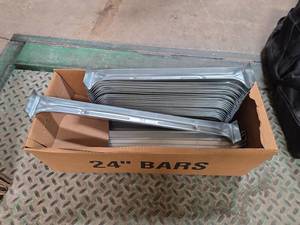 lot 7580 image: 24 Aluminum Bars (Quantity 30)