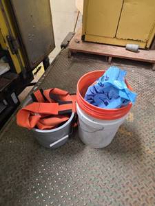 lot 7585 image: Orange Safety Harness Straps & Blue Work Gloves Lot